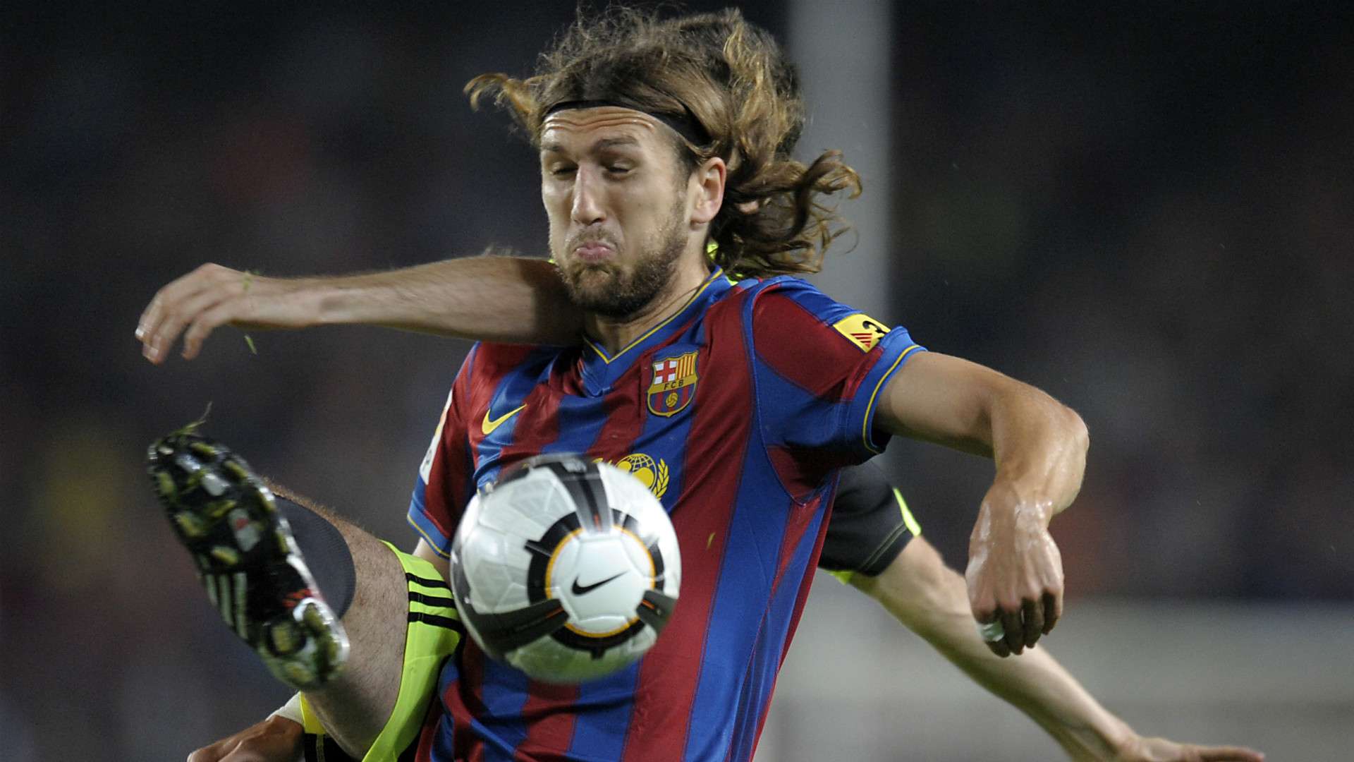 借其深厚的 借其深厚的